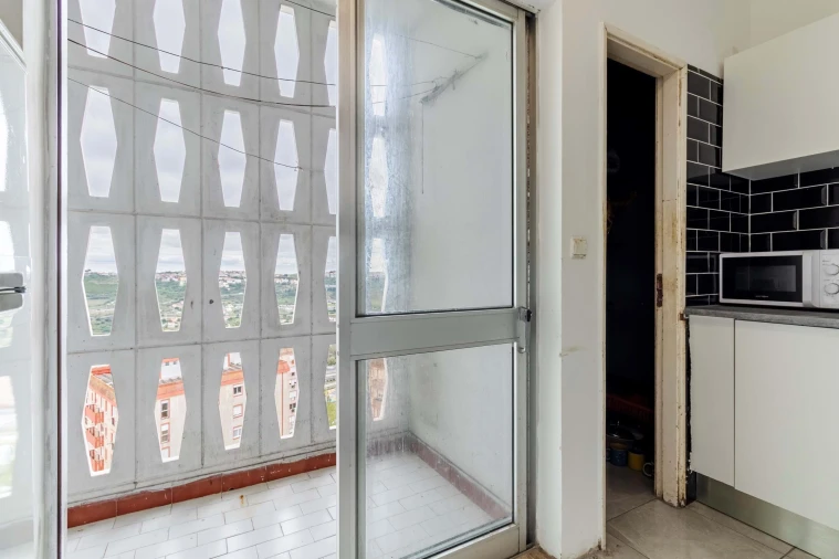 Apartamento T4 para Venda em Santo António dos Cavaleiros e Frielas Foto 7