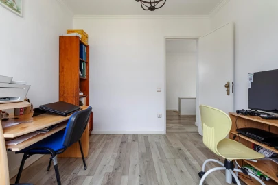 Moradia T5 para Venda em Algueirão-Mem Martins