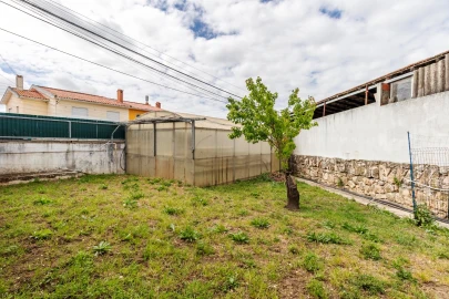 Moradia T5 para Venda em Algueirão-Mem Martins