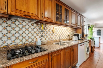 Moradia T5 para Venda em Algueirão-Mem Martins