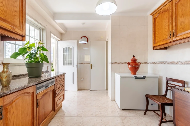 Moradia T5 para Venda em Algueirão-Mem Martins Foto 54