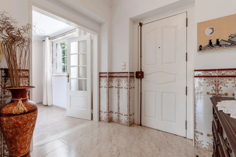 Moradia T5 para Venda em Algueirão-Mem Martins Foto 6