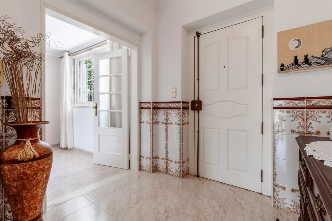 Moradia T5 para Venda em Algueirão-Mem Martins Foto 6