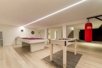 Moradia T4 para Venda em Quarteira