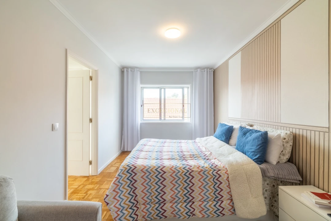 Apartamento T2 para Venda em Campanhã Foto 2