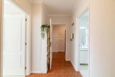 Apartamento T2 para Venda em Campanhã