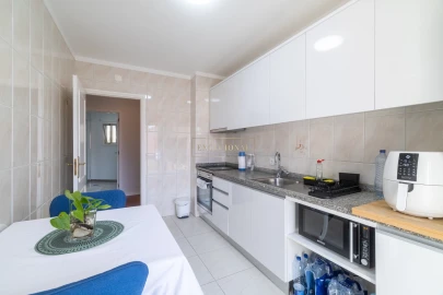 Apartamento T2 para Venda em Campanhã