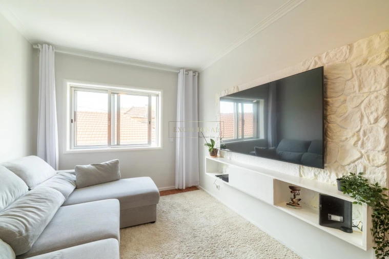 Apartamento T2 para Venda em Campanhã Foto 16