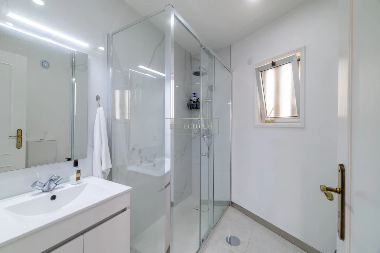 Apartamento T2 para Venda em Campanhã Foto 18