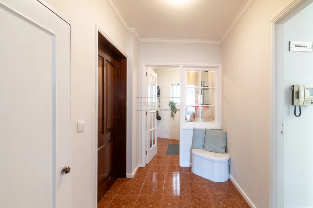 Apartamento T2 para Venda em Campanhã Foto 14