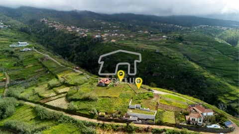 Terreno para Venda em Fajã da Ovelha