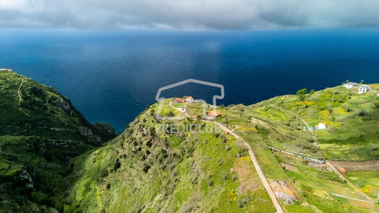 Terreno para Venda em Fajã da Ovelha Foto 14
