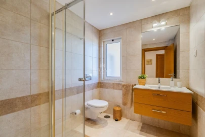 Moradia T3 para Venda em Quarteira