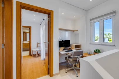 Moradia T3 para Venda em Quarteira