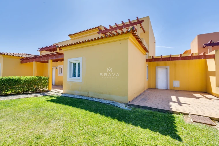 Moradia T3 para Venda em Quarteira Foto 27