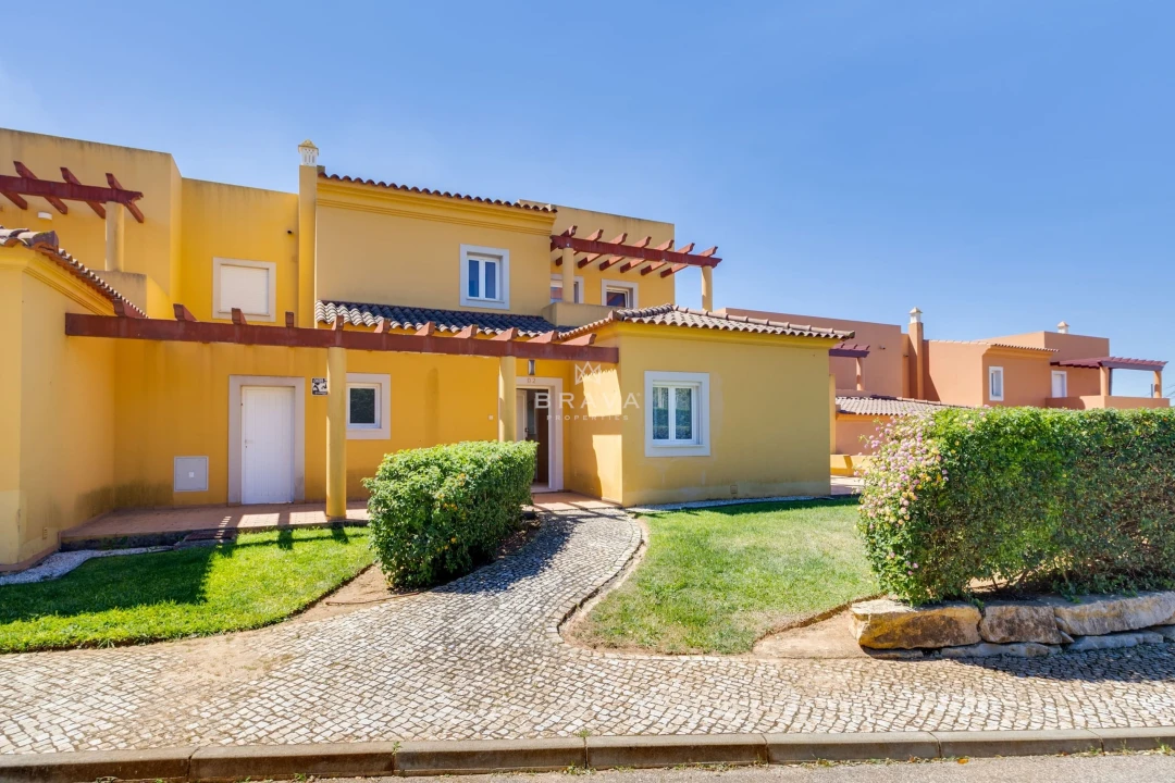 Moradia T3 para Venda em Quarteira Foto 26