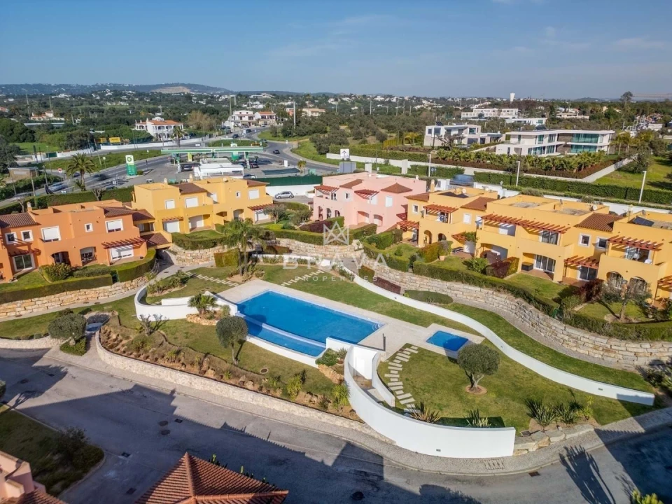 Moradia T3 para Venda em Quarteira Foto 31