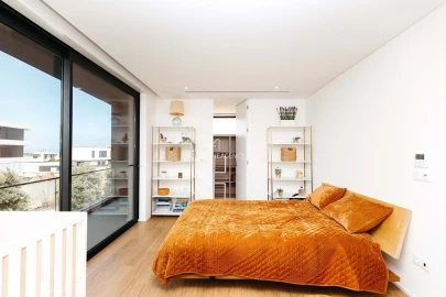 Moradia T4 para Arrendamento em Canidelo