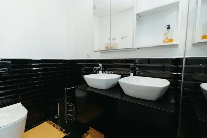 Moradia T4 para Arrendamento em Canidelo