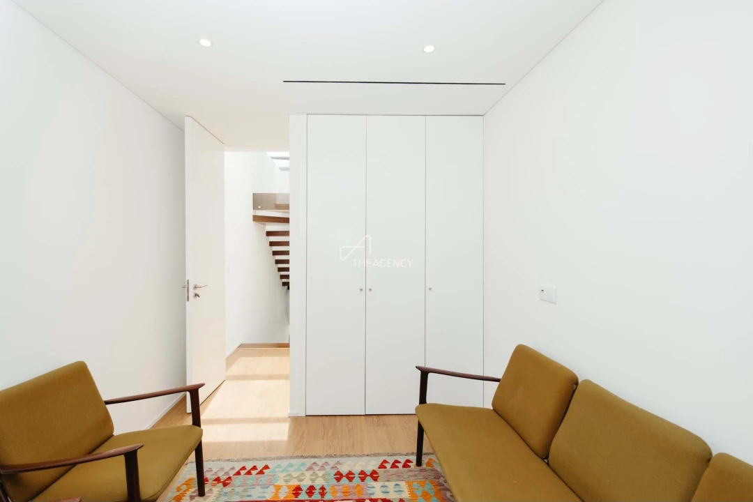 Moradia T4 para Arrendamento em Canidelo Foto 30