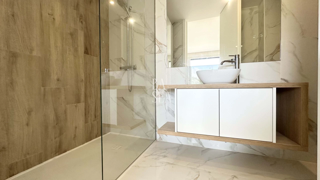 Moradia T4 para Venda em Palmeira Foto 23