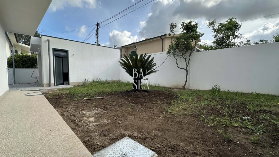 Moradia T4 para Venda em Palmeira Foto 29