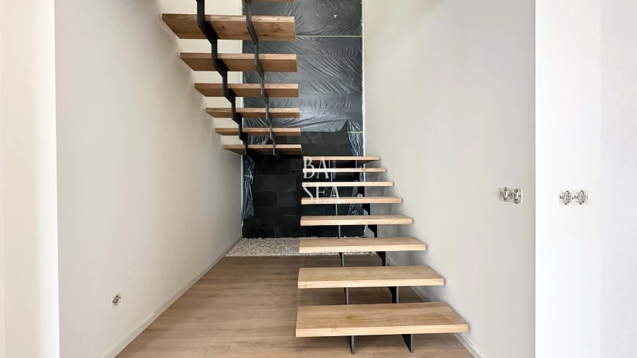 Moradia T4 para Venda em Palmeira Foto 7