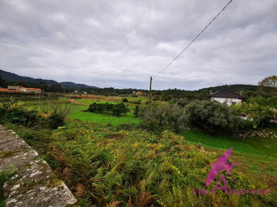 Terreno para Venda em Riba de Ancora Foto 1