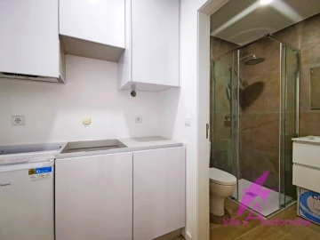 Loja para Arrendamento em Santa Maria Maior e Monserrate e Meadela