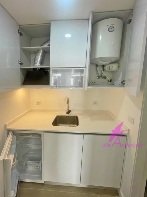 Loja para Arrendamento em Santa Maria Maior e Monserrate e Meadela