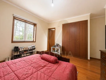 Moradia T3 para Venda em Bárrio e Cepões