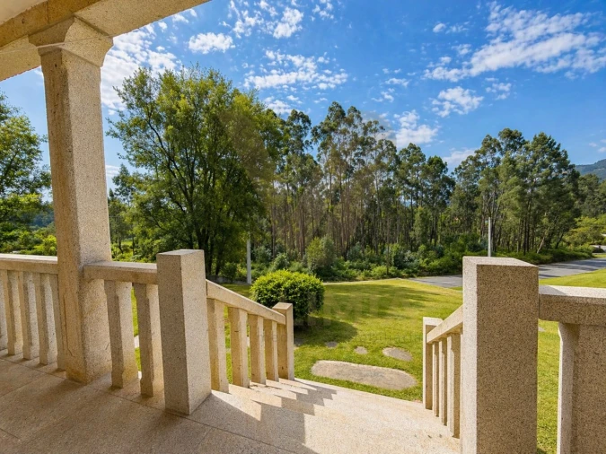 Moradia T3 para Venda em Bárrio e Cepões Foto 3