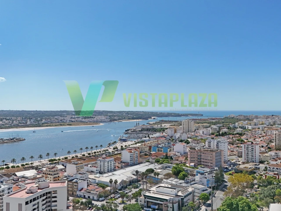 Apartamento T3 para Venda em Portimão Foto 36