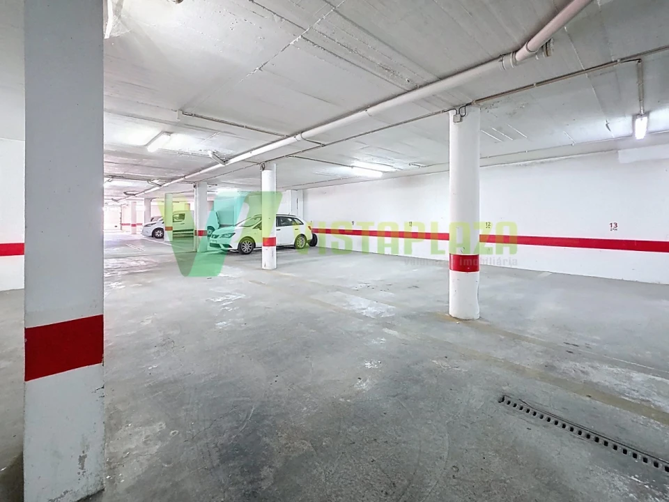 Apartamento T3 para Venda em Portimão Foto 34