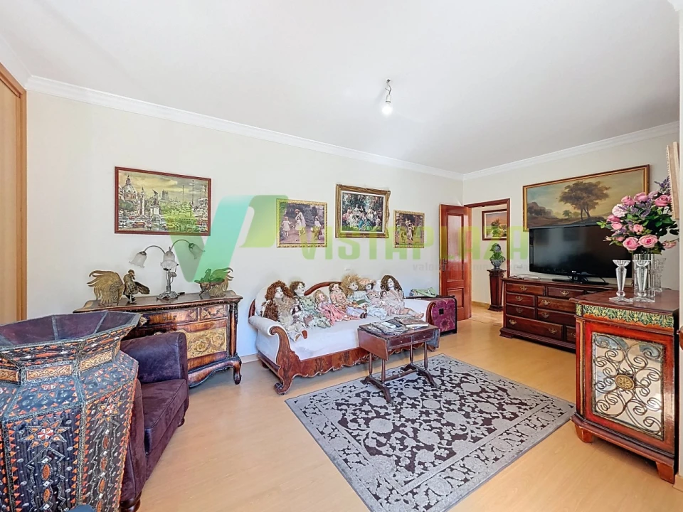 Apartamento T3 para Venda em Portimão Foto 20