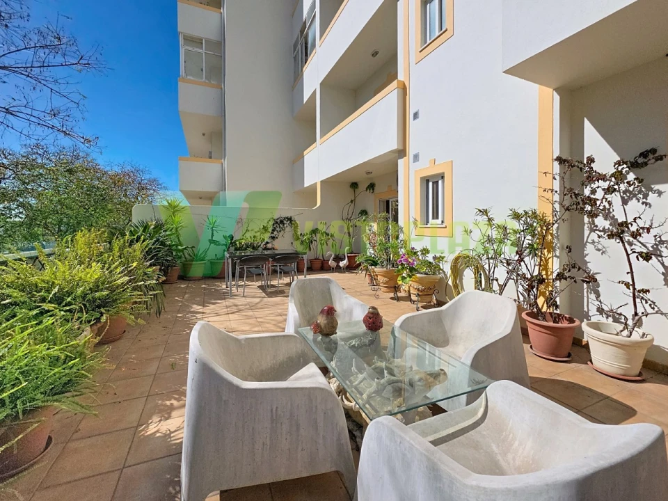 Apartamento T3 para Venda em Portimão Foto 32