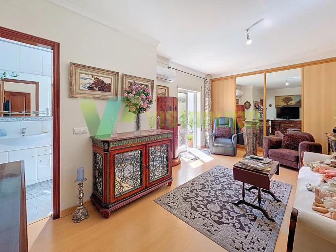 Apartamento T3 para Venda em Portimão Foto 23