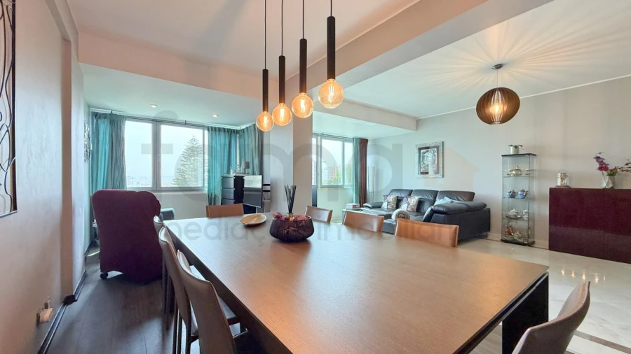 Apartamento T3 para Venda em Algés, Linda-A-Velha e Cruz Quebrada-Dafundo Foto 2