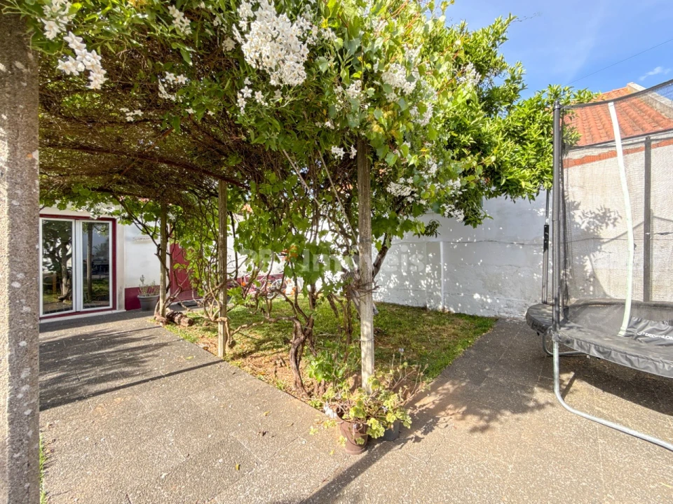 Moradia T2 para Venda em Atalaia Foto 32