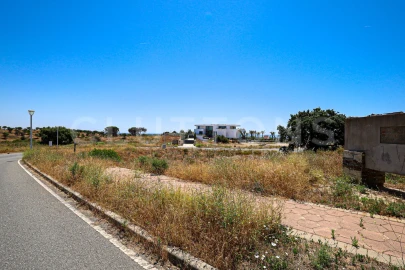 Terreno para Venda em Vila Nova de Cacela