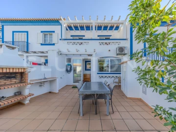 Moradia T3 para Venda em Ferragudo