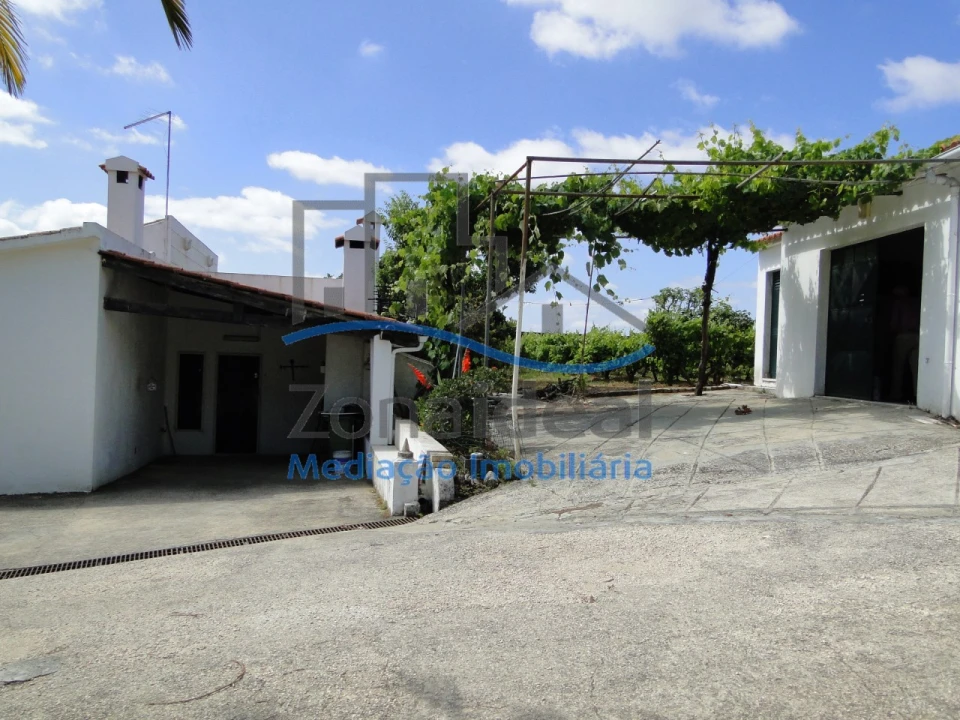 Quinta T2 para Venda em Alenquer (Santo Estêvão e Triana) Foto 21