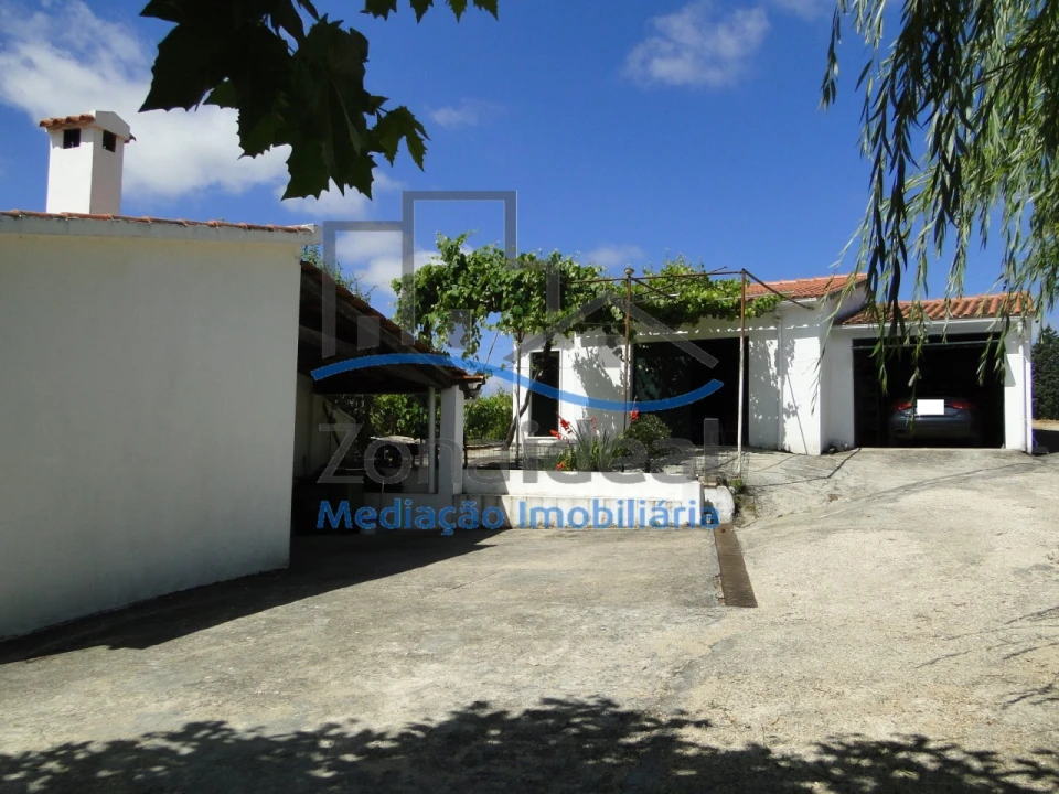 Quinta T2 para Venda em Alenquer (Santo Estêvão e Triana) Foto 26