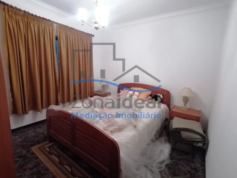 Quinta T2 para Venda em Alenquer (Santo Estêvão e Triana) Foto 11