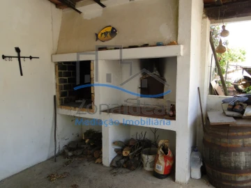 Quinta T2 para Venda em Alenquer (Santo Estêvão e Triana)