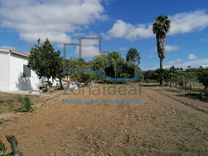 Quinta T2 para Venda em Alenquer (Santo Estêvão e Triana) Foto 31