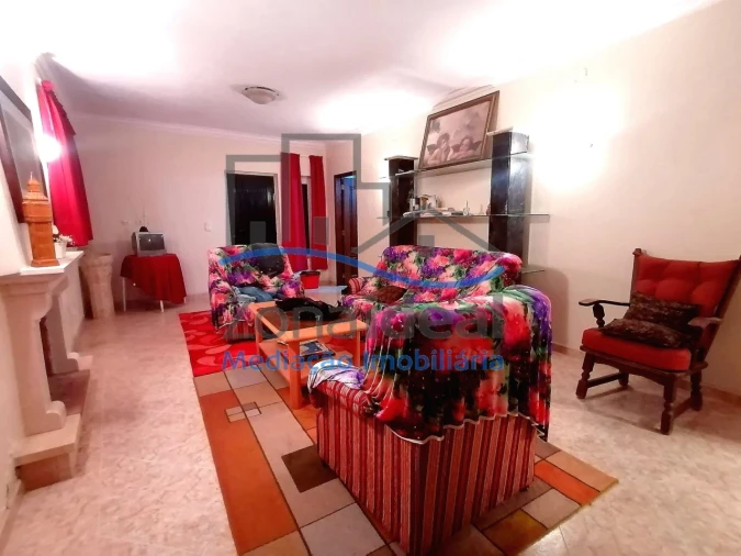 Quinta T2 para Venda em Alenquer (Santo Estêvão e Triana) Foto 5
