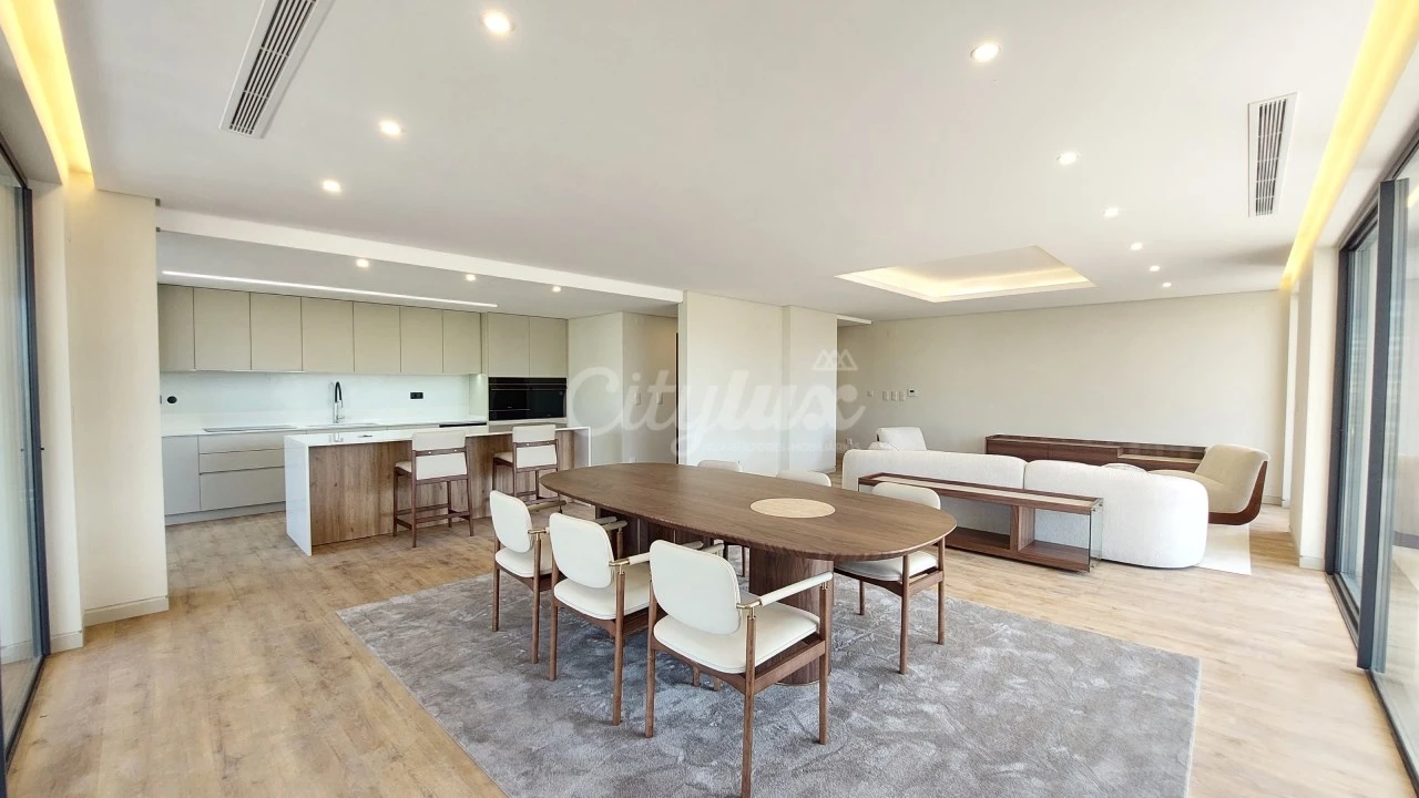 Apartamento T3 para Venda em Carcavelos e Parede Foto 5