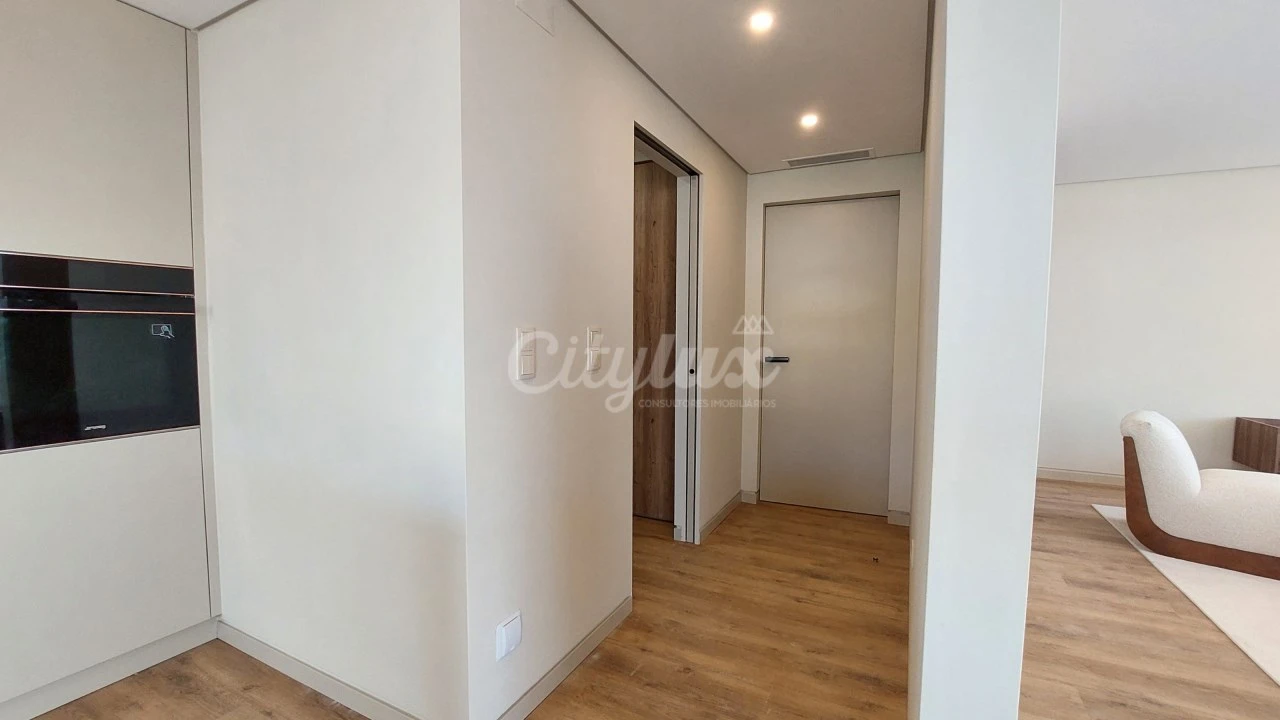 Apartamento T3 para Venda em Carcavelos e Parede Foto 15