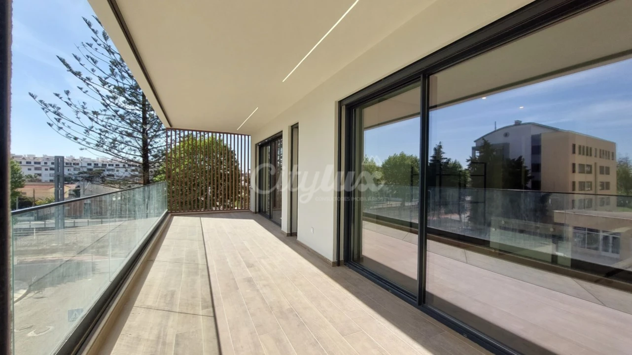 Apartamento T3 para Venda em Carcavelos e Parede Foto 36